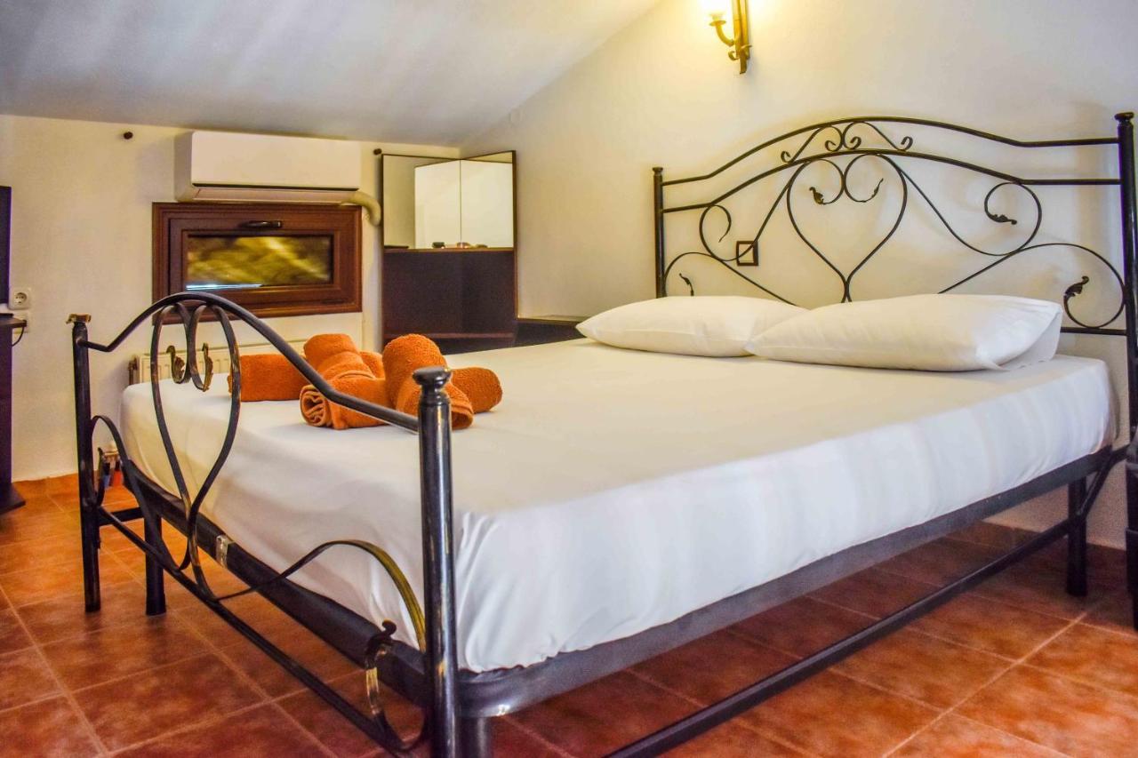Holiday House Скиатос Экстерьер фото