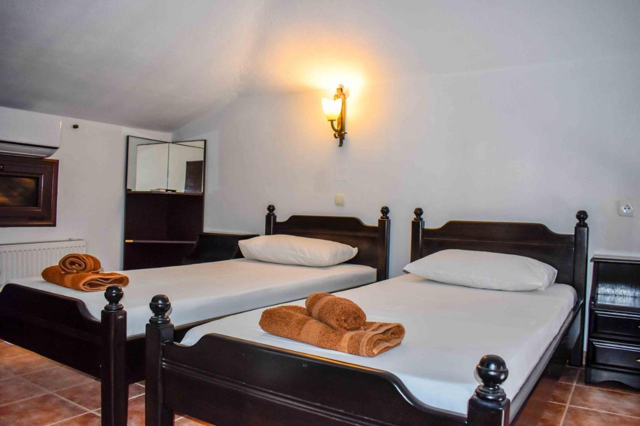 Holiday House Скиатос Экстерьер фото