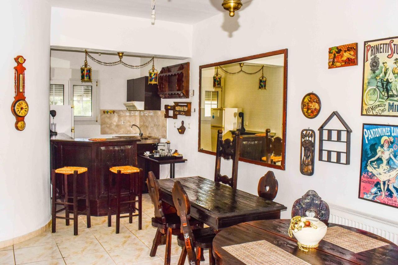 Holiday House Скиатос Экстерьер фото