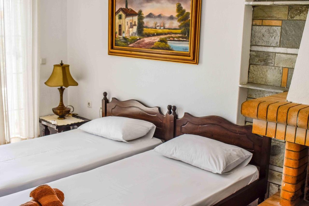 Holiday House Скиатос Экстерьер фото
